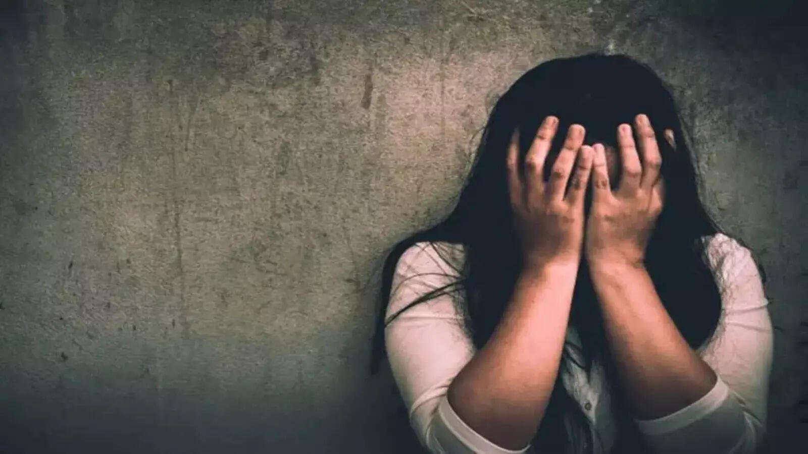 लातेहार में 14 वर्षीय आदिवासी लड़की से दुष्कर्म का आरोप